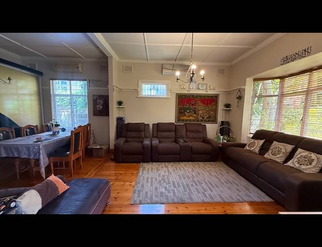 4 BEDROOM HOUSE TO LET IN GLENWOOD